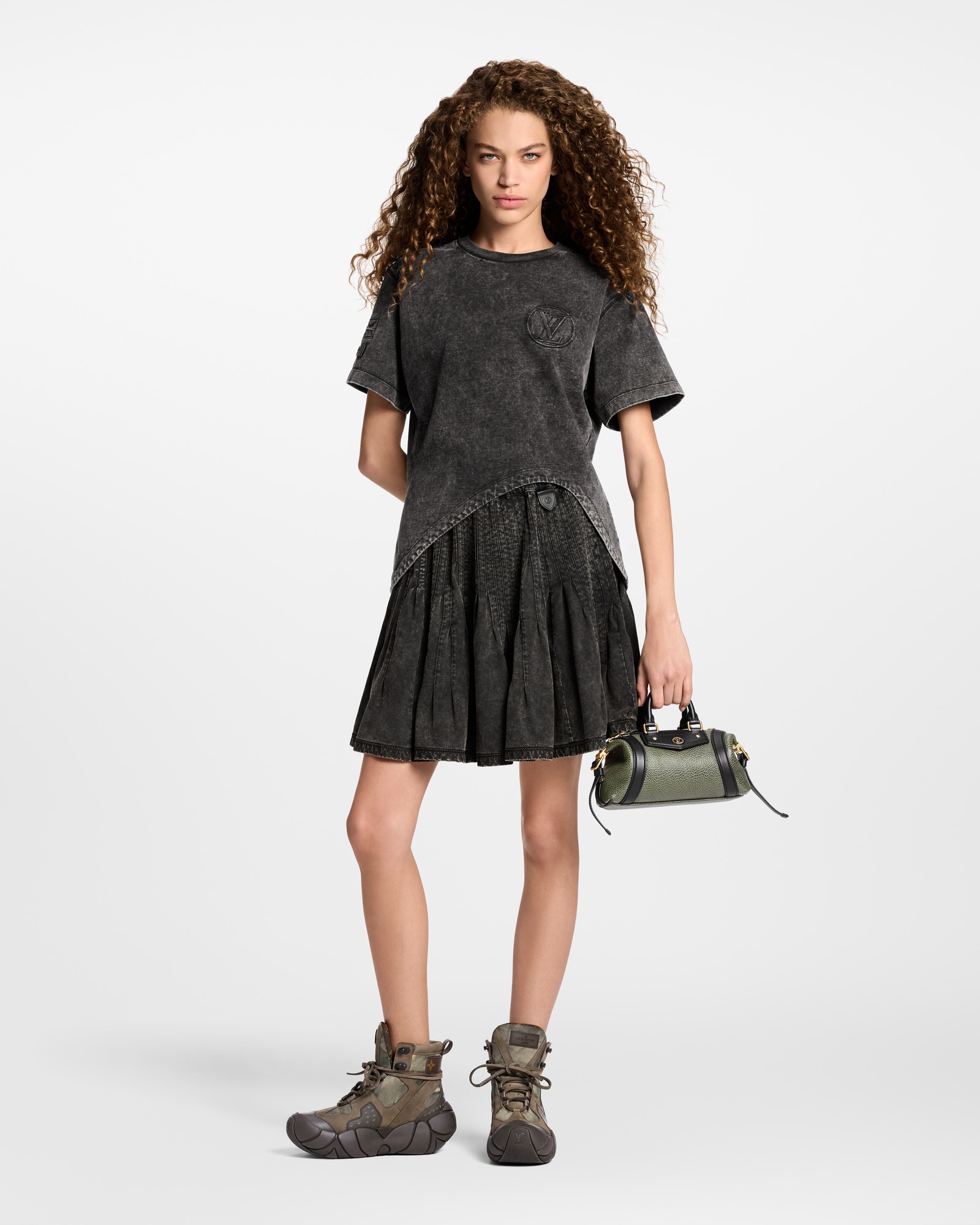 カーブヘム Tシャツ ｜ルイ・ヴィトン 公式サイト - 1AIR84